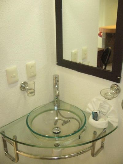 Madero Suites Coatzacoalcos Pokoj fotografie