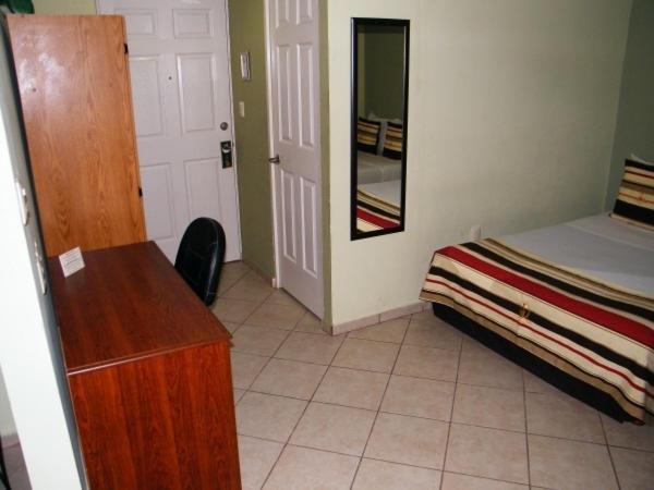 Madero Suites Coatzacoalcos Pokoj fotografie