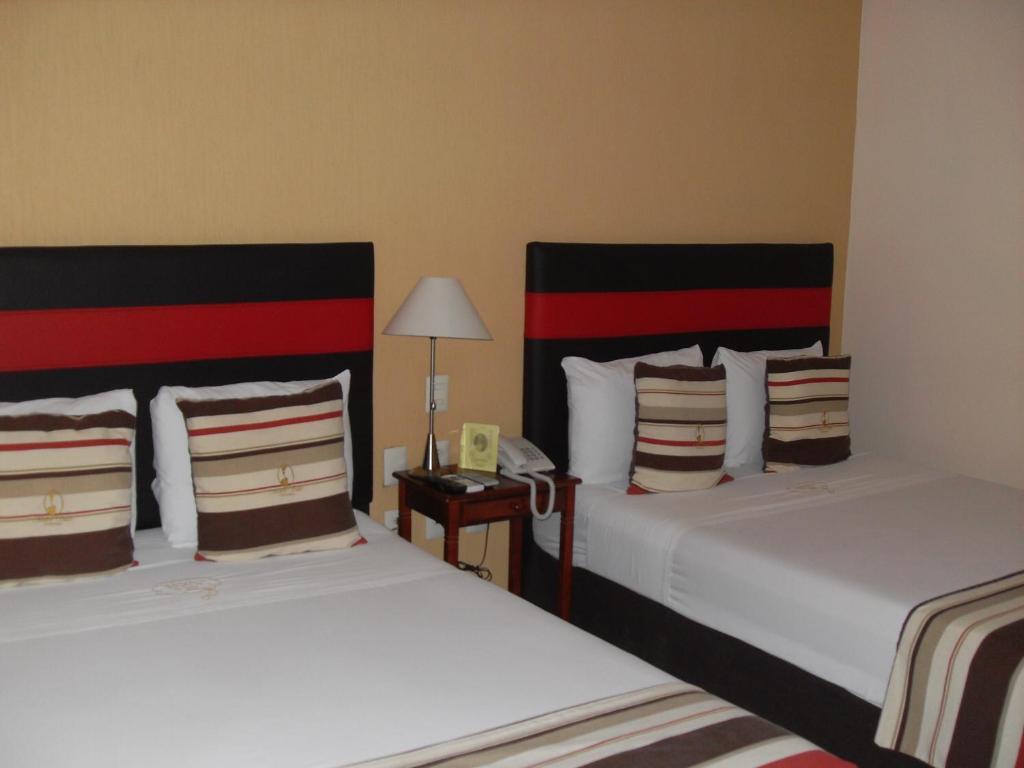 Madero Suites Coatzacoalcos Pokoj fotografie