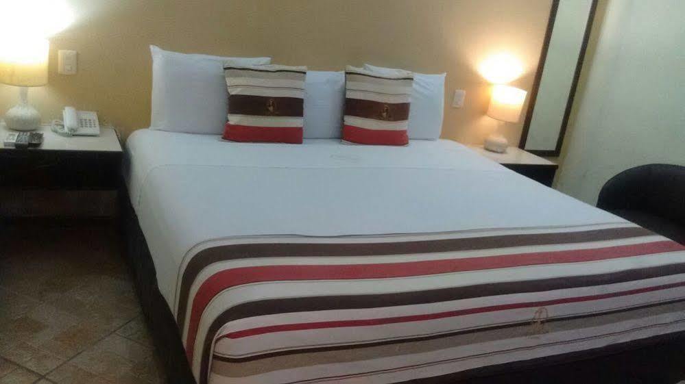Madero Suites Coatzacoalcos Exteriér fotografie